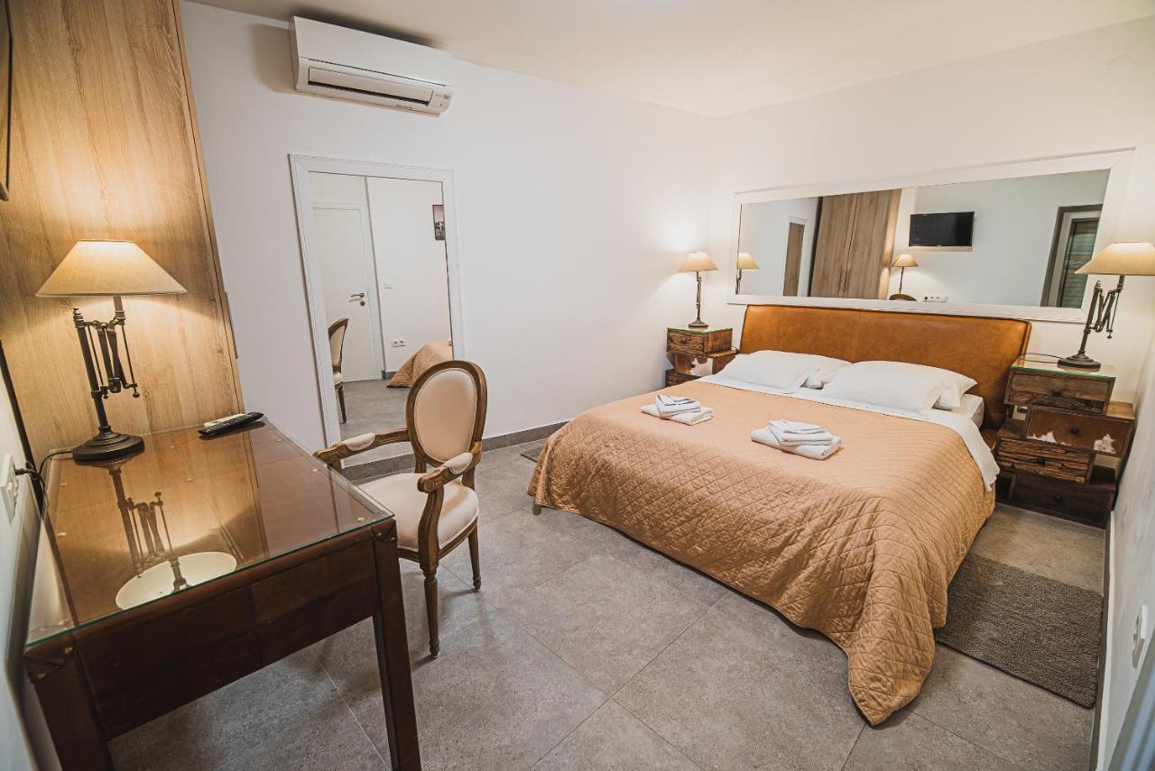 Downtown Luxury Apartments With Hot Tub فوديس المظهر الخارجي الصورة